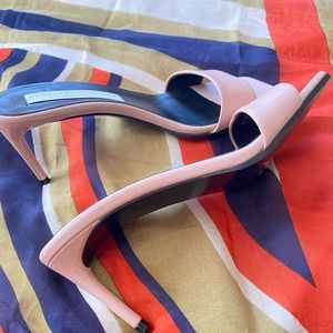 Stella Mc Cartney heel size 35